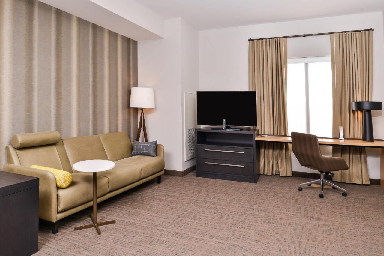 Residence Inn By Marriott Charlotte Northlake Exterior photo
