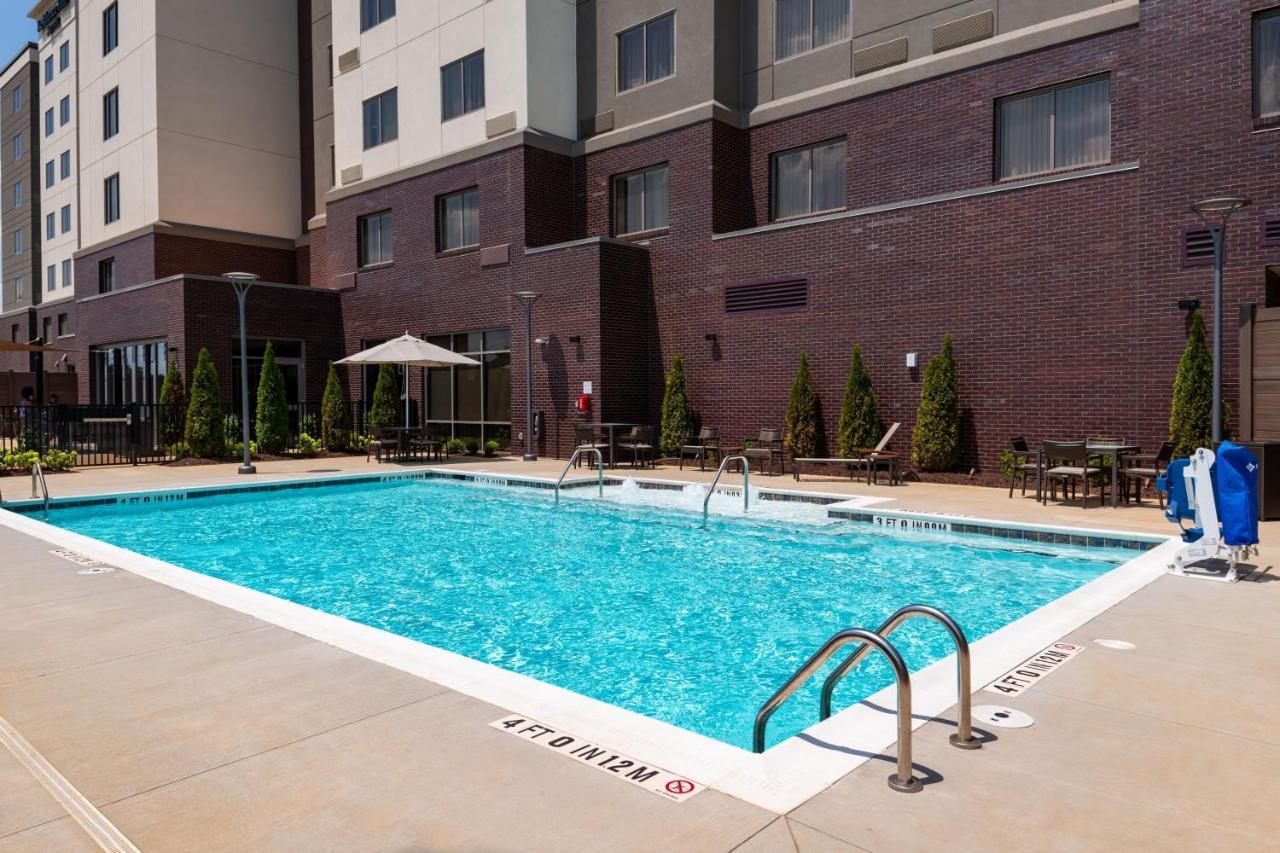 Residence Inn By Marriott Charlotte Northlake Exterior photo